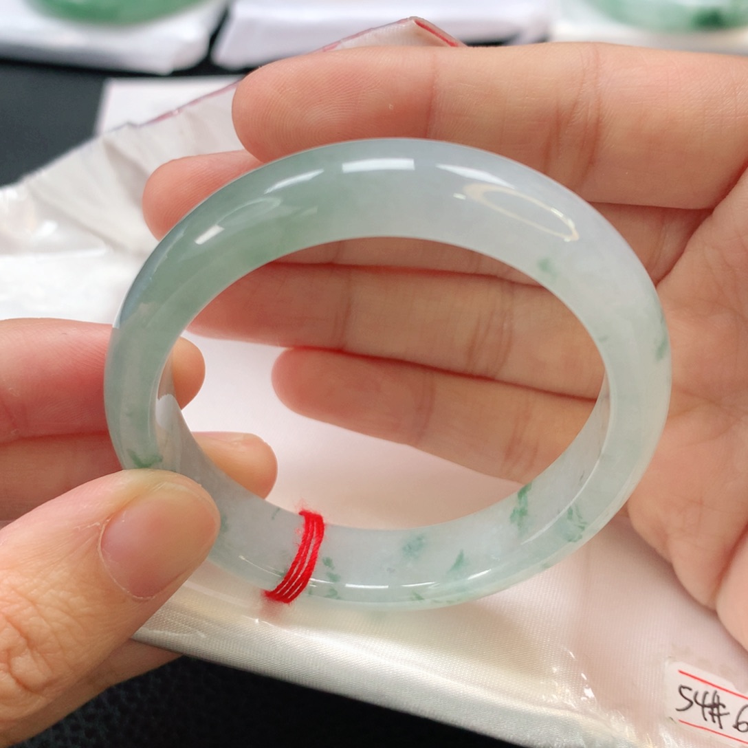 翡翠手镯未镶嵌贵妃54