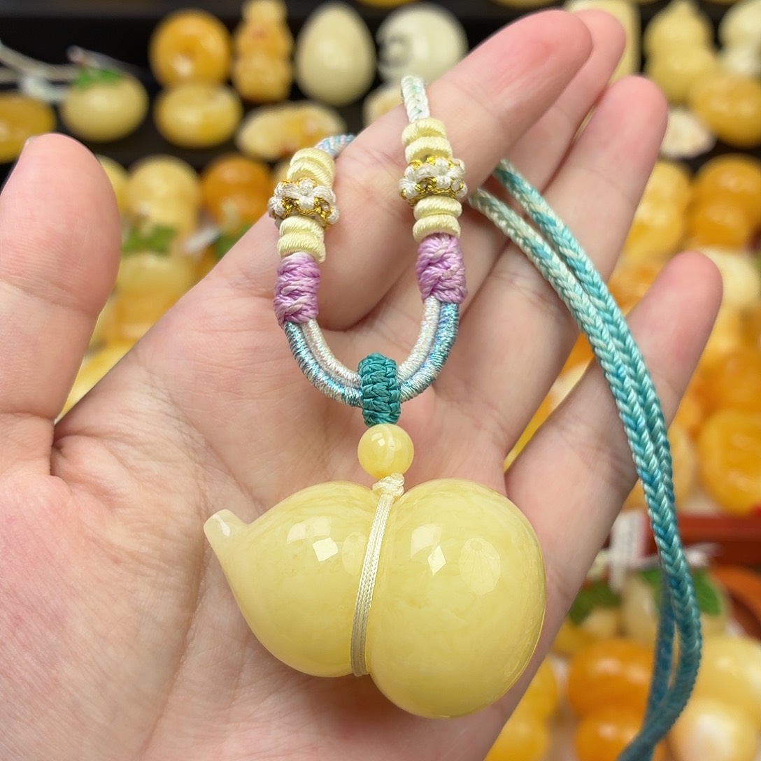 蜜蜡未镶嵌毛衣链蜜蜡