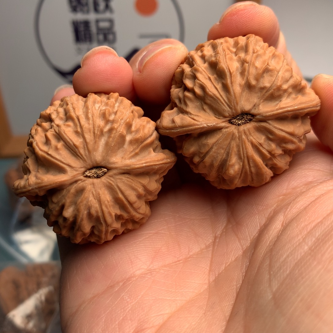 知***难文玩核桃吊坠金牛43