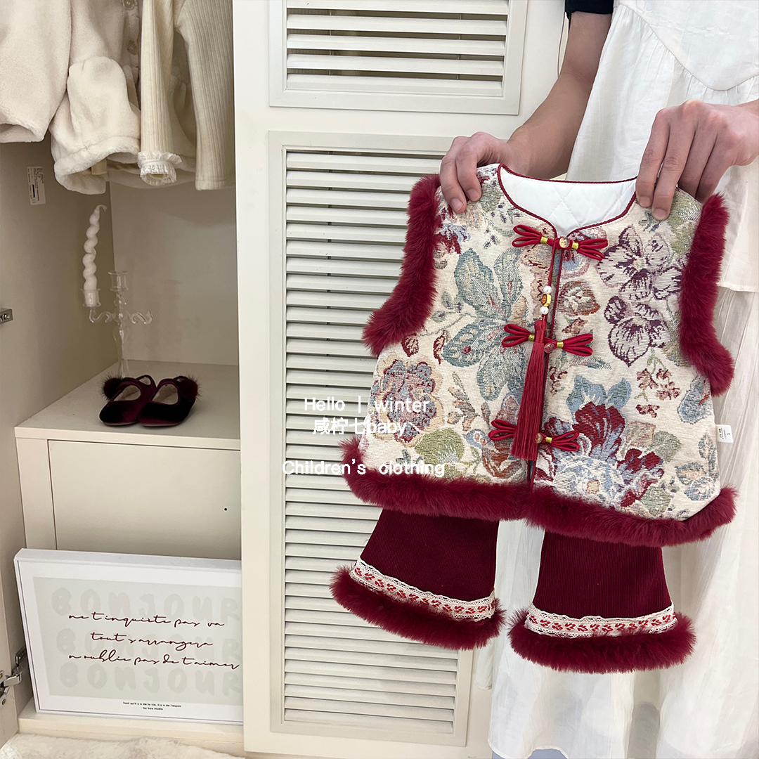 【现】女童过年汉服礼服中式套装秋冬季儿童宝宝国风拜年周岁新冬