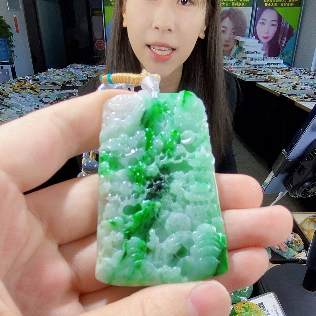 颈饰未镶嵌翡翠翡翠