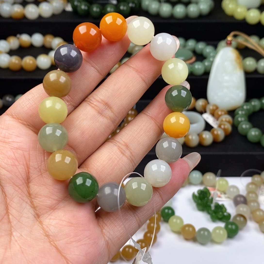 和田玉手串未镶嵌