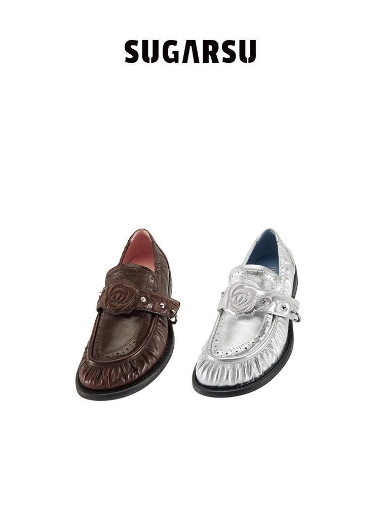 SugarSu酥履 25年新款圆头平底乐福豆豆鞋一脚蹬复古小皮鞋刺绣女