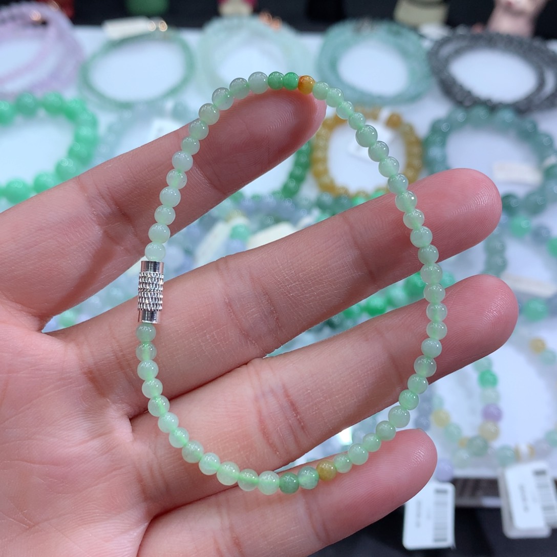 翡翠手链未镶嵌天然