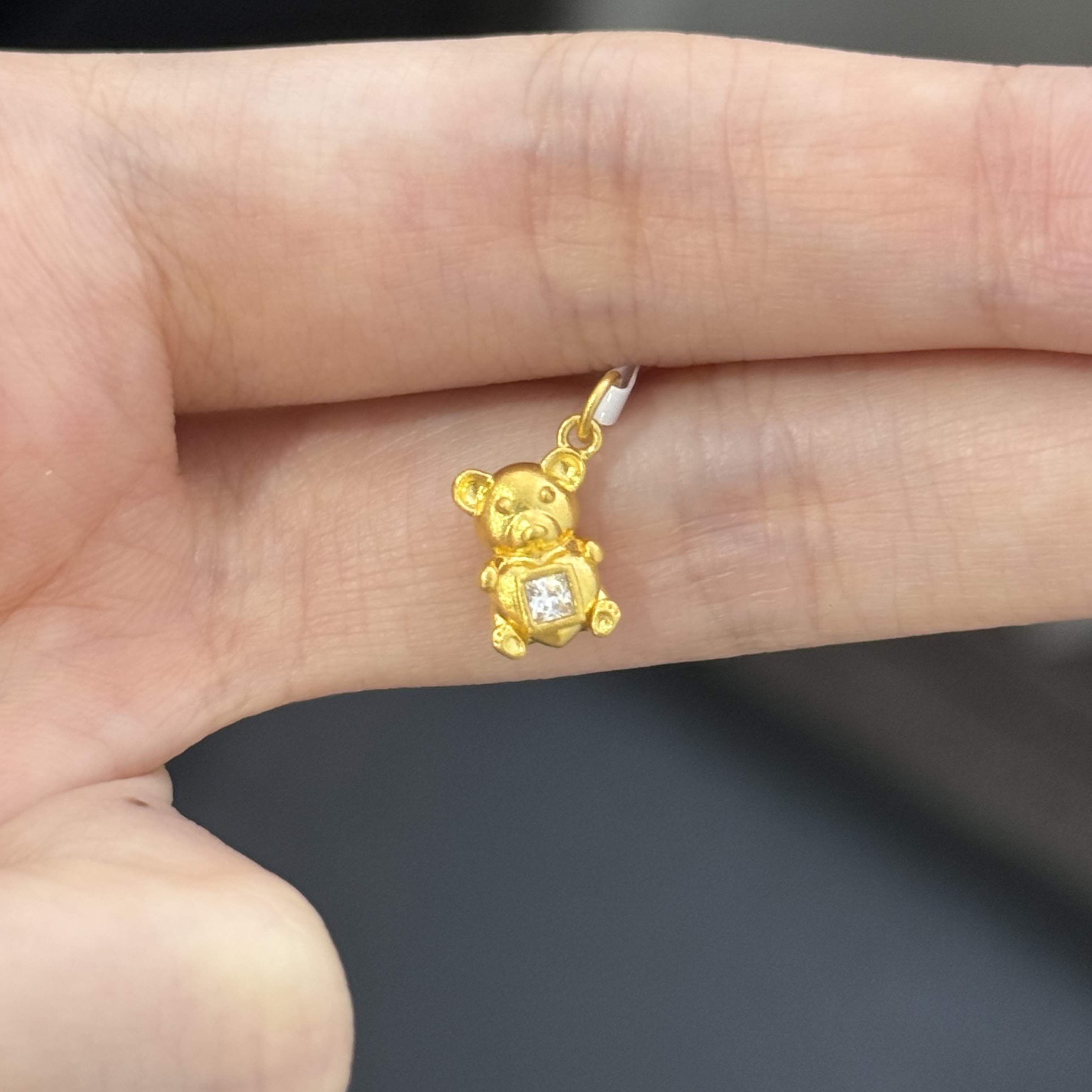 点钻小熊吊坠 足金999