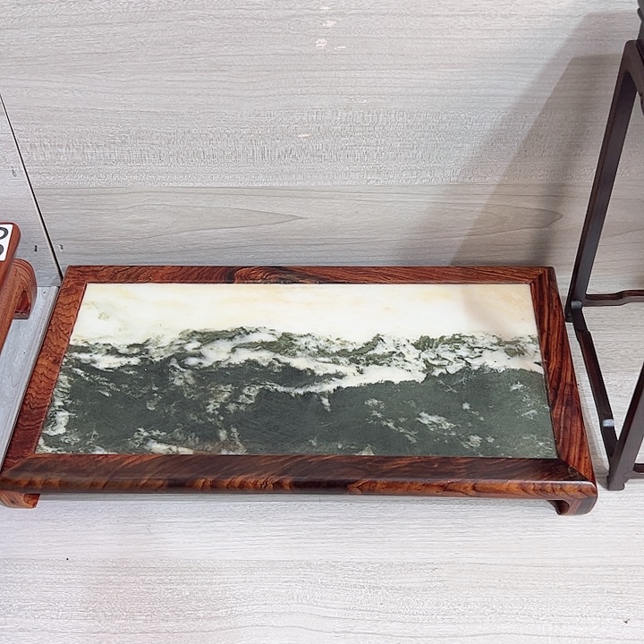 微凹黄檀（南美大红酸枝）    