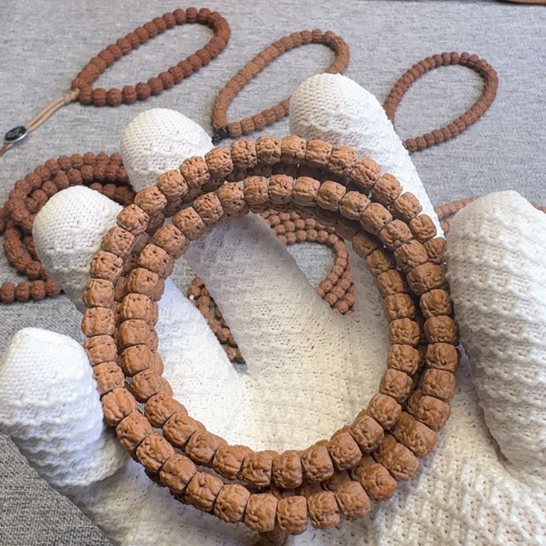 金刚菩提吊坠与**争藏切