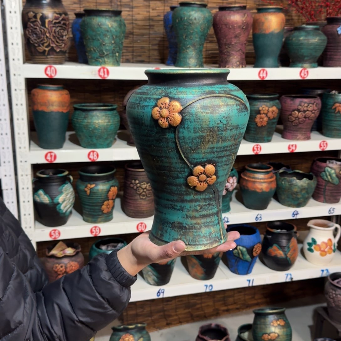 红陶红陶浮雕花盆炸炸炸