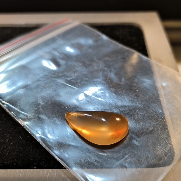 用***2石英岩玉未镶嵌戒面