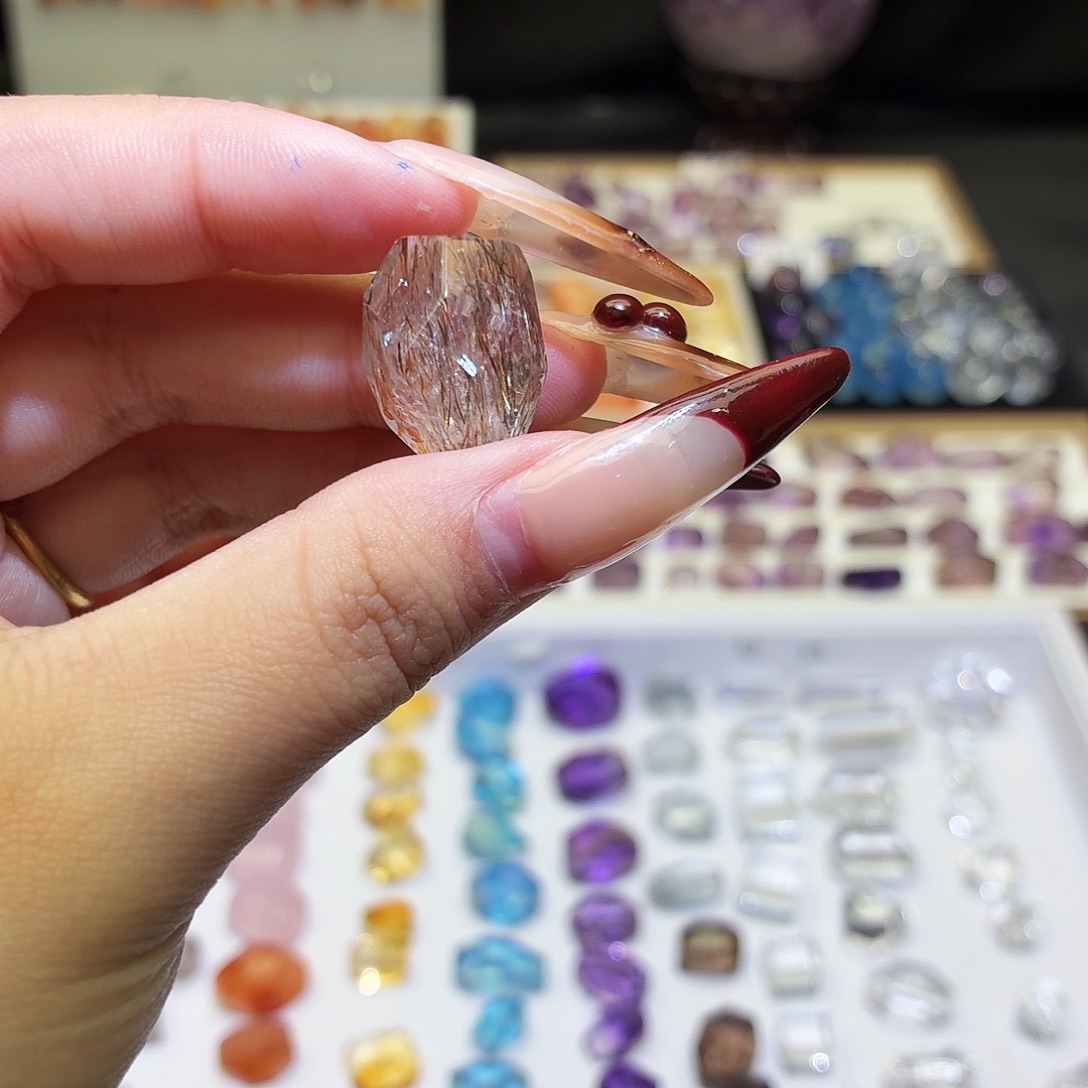 水晶吊坠(不含链)未镶嵌黑金超七