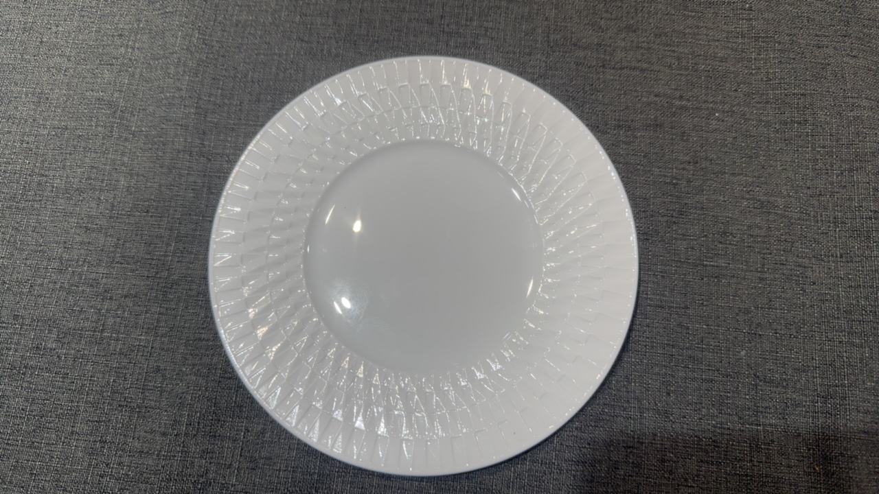 6寸太极平盘（白玉瓷）五花马