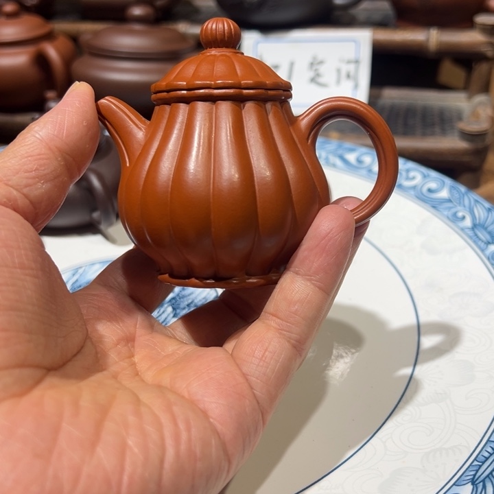 茶壶紫砂何*宜兴紫砂