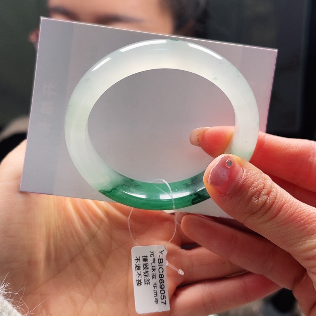 石英质玉手镯未镶嵌53-54