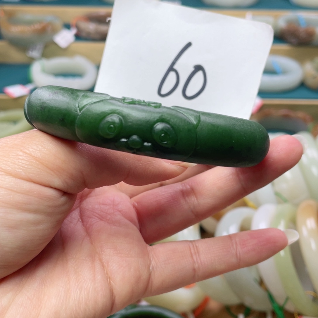 未镶嵌手镯和田玉圈口56