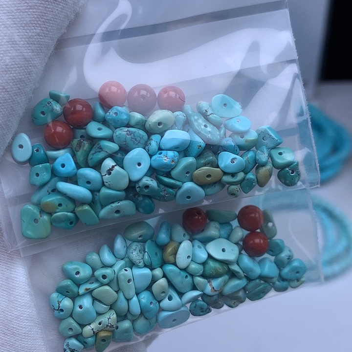 绫***罗南红玛瑙未镶嵌珠宝奇石