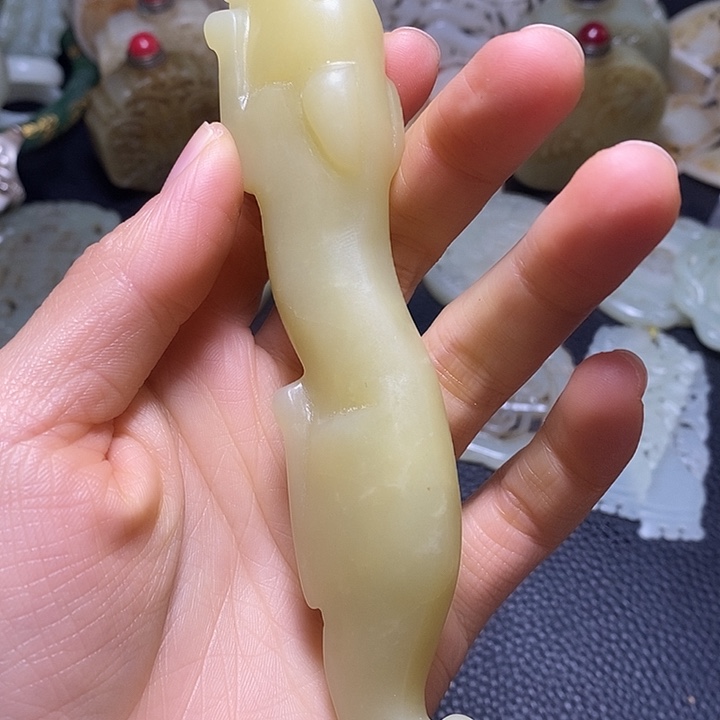 和田玉（糖玉）未镶嵌颈饰