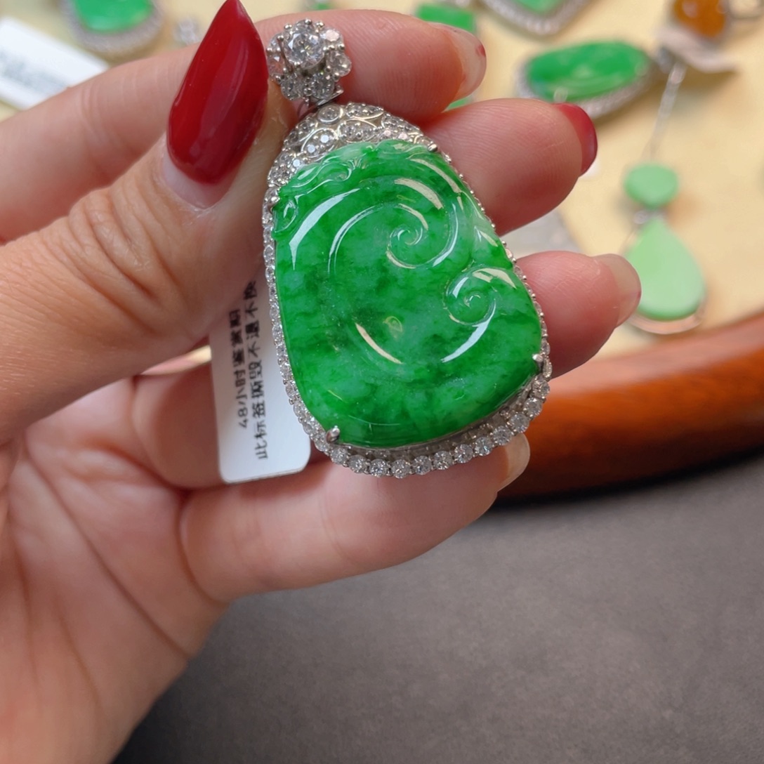 翡翠吊坠(不含链)银S925镶嵌