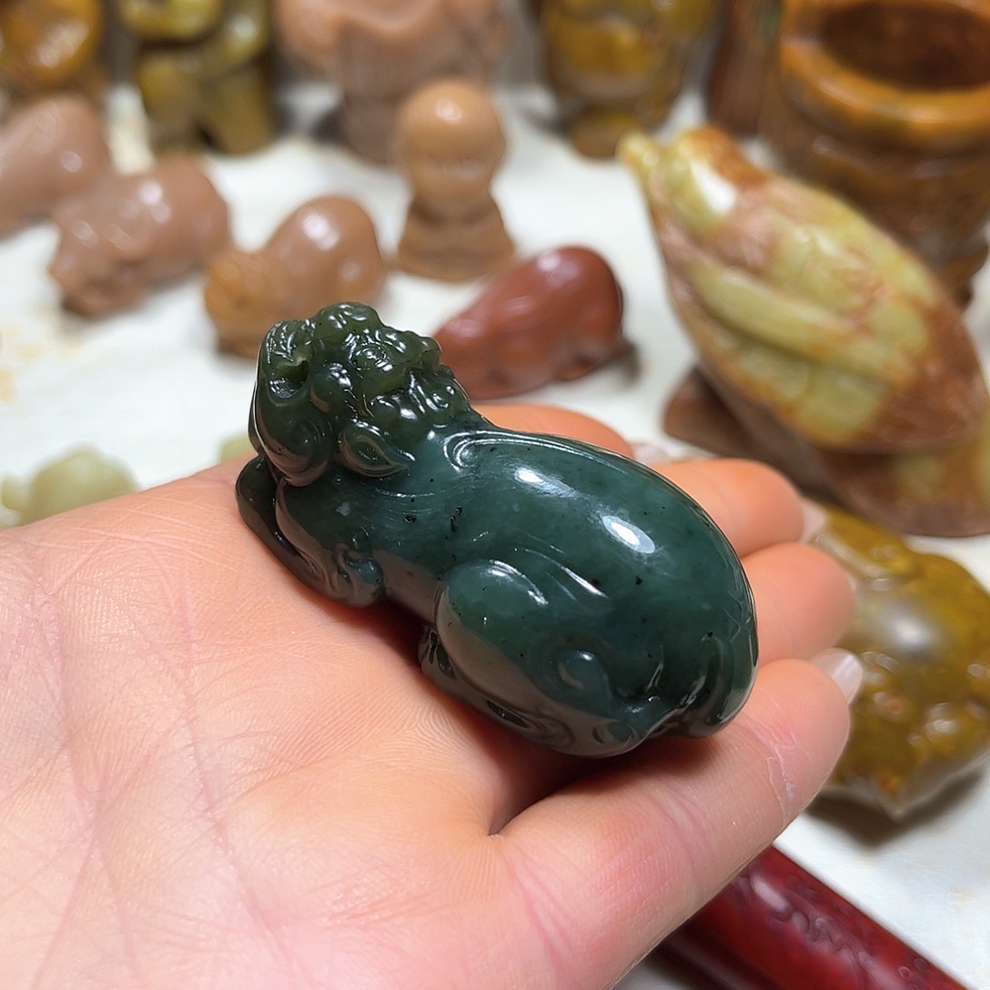 白玉菩提吊坠白玉菩提吊坠