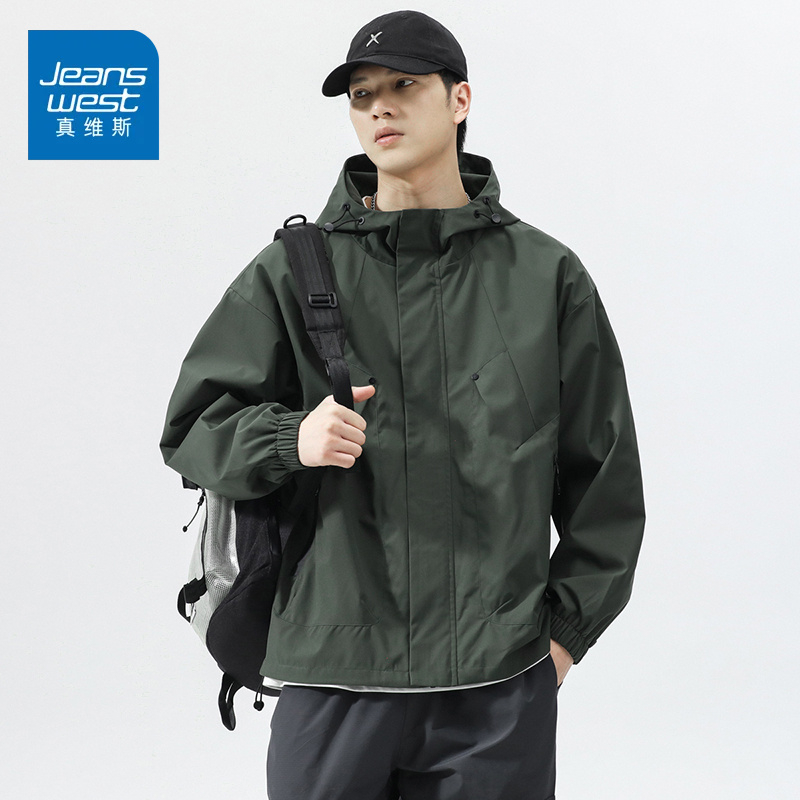 真维斯2025新款男士连帽冲锋衣美式休闲大码工装夹克外套上衣春季商品图