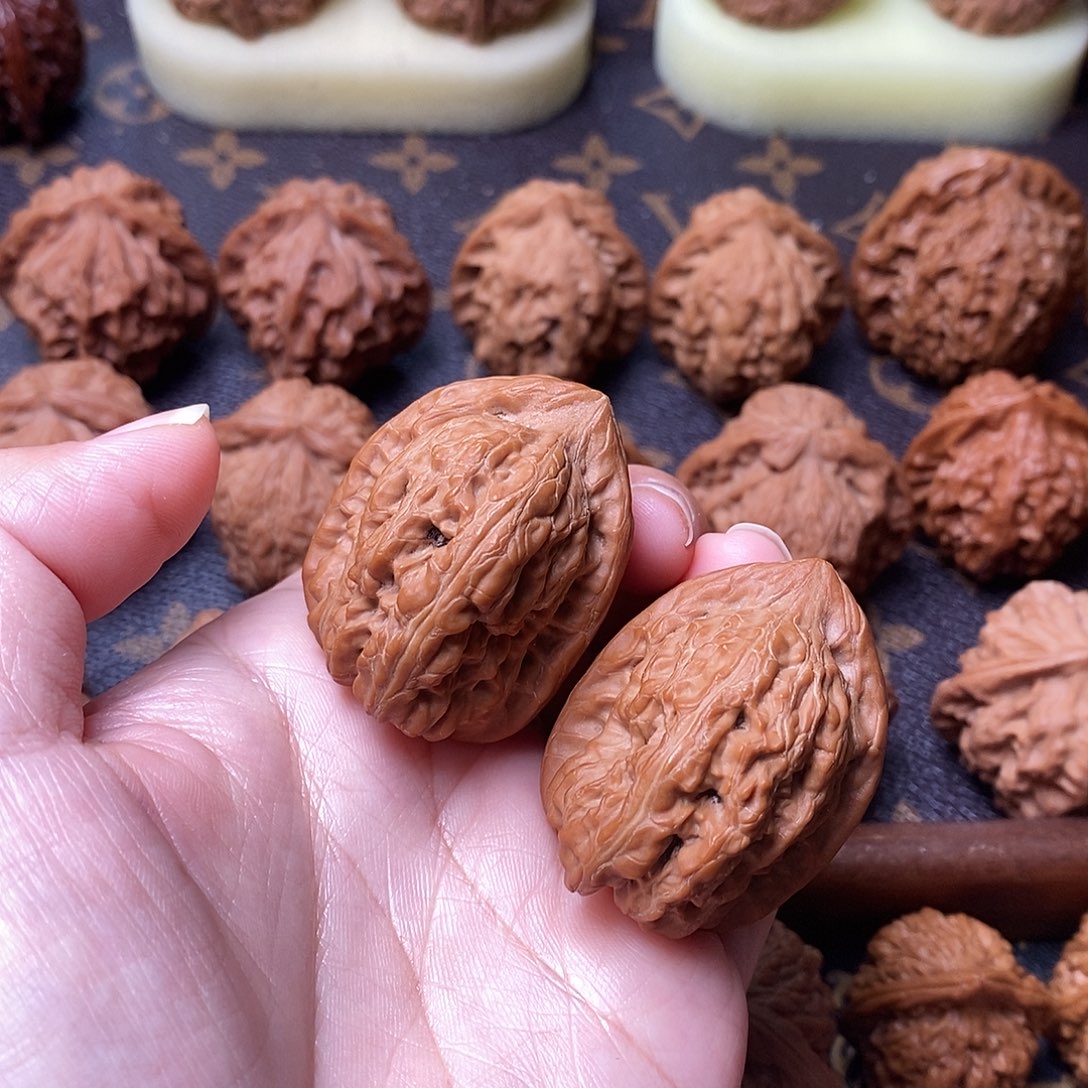 桃核吊坠全品赤龙鸡心32尺