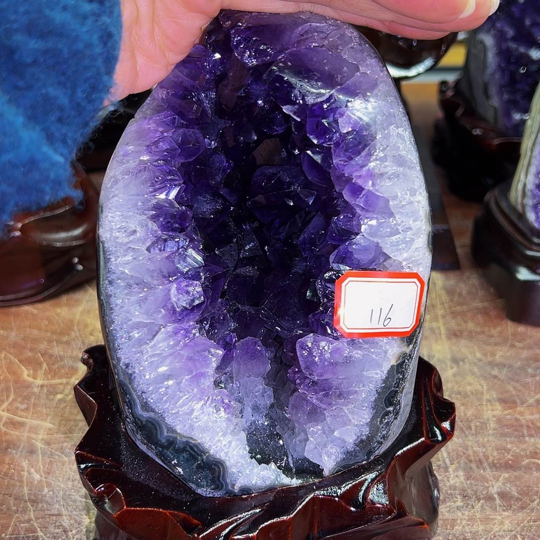 水晶大型摆件未镶嵌