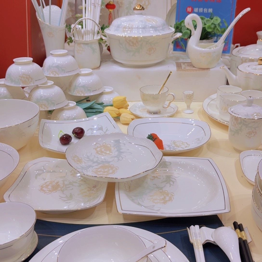 45%以上骨粉骨瓷描金清雅碗单拍