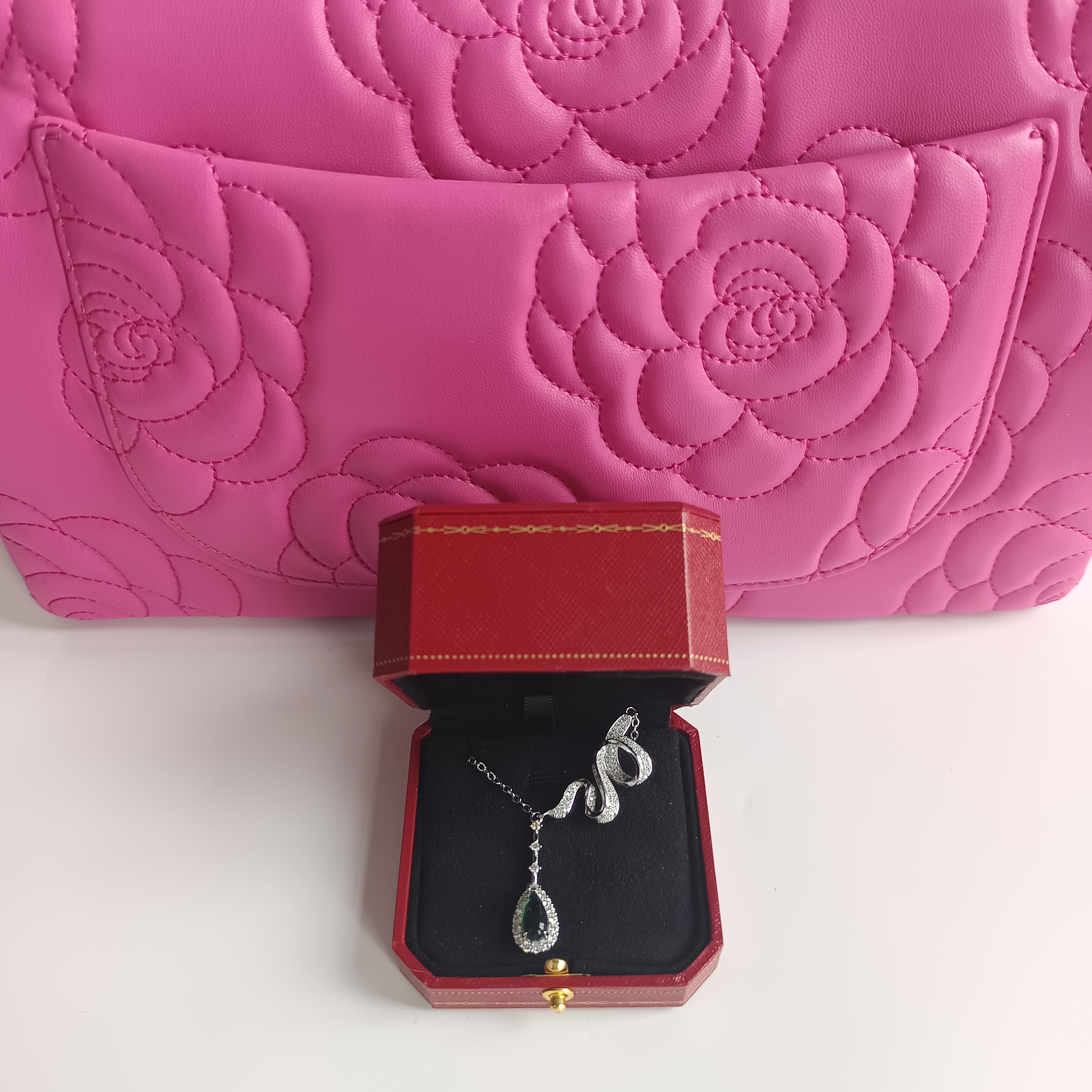 3036绿项链--高贵女王绿-精工绿项链赠礼盒