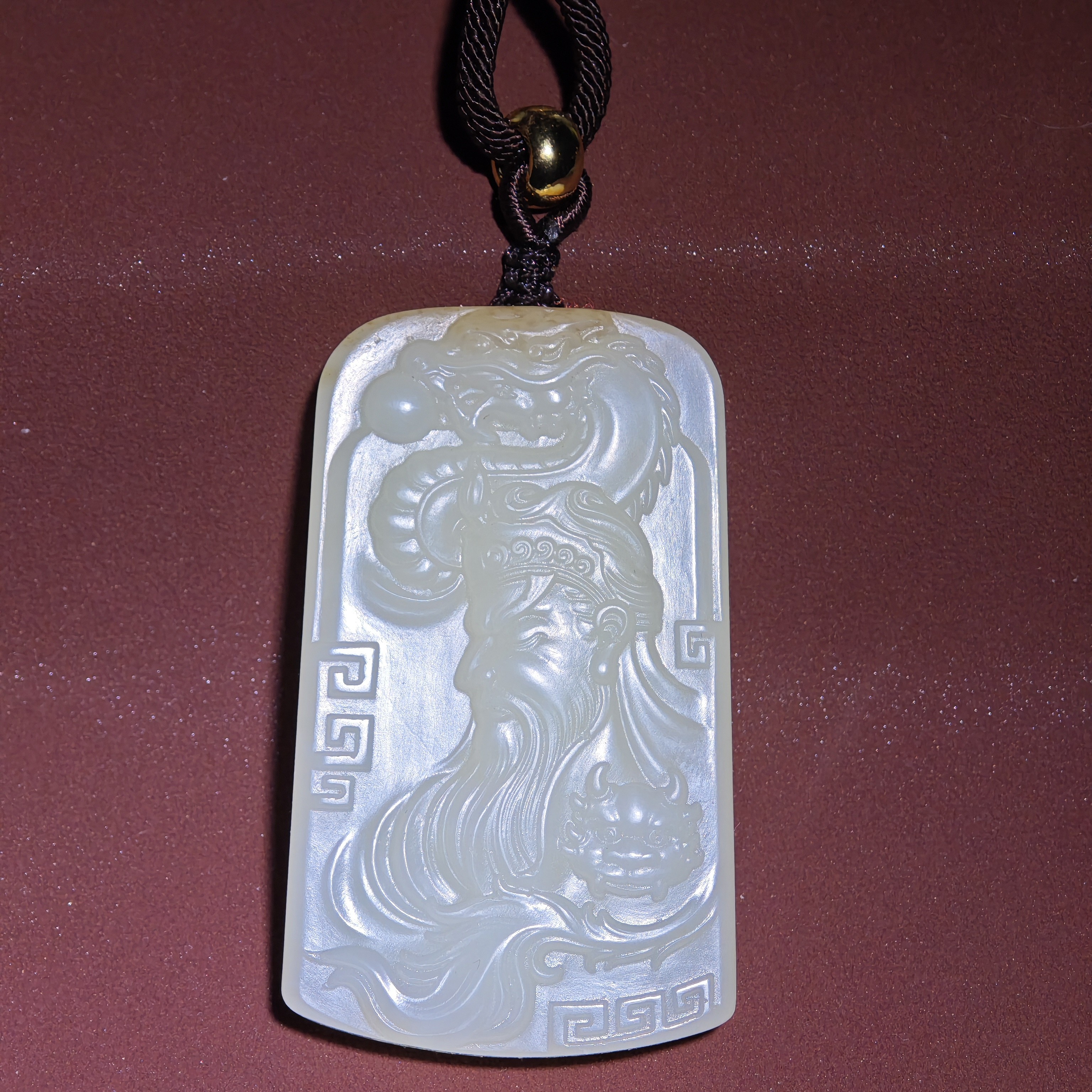 新疆·且末糖白“关公”方牌 长宽厚:5.7*3.4*1 cm 克重:46.8g