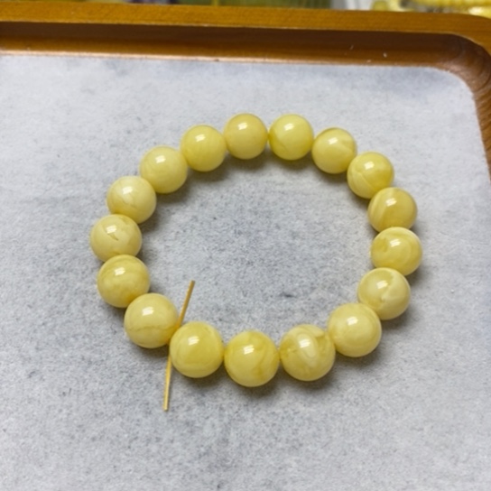 蜜蜡裸石未镶嵌手串