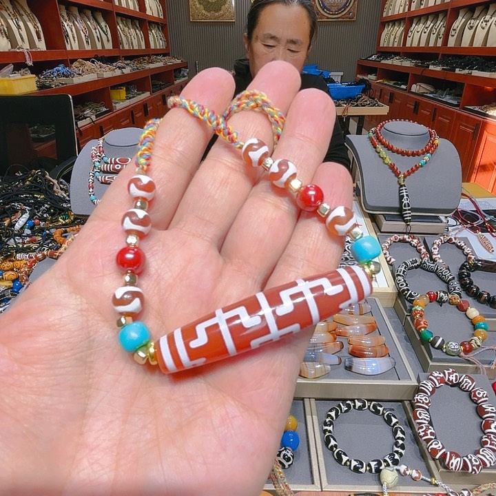 未镶嵌玛瑙/玉髓珠宝奇石