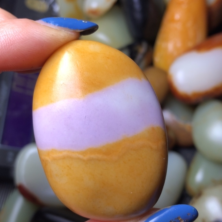 和田玉未镶嵌珠宝奇石