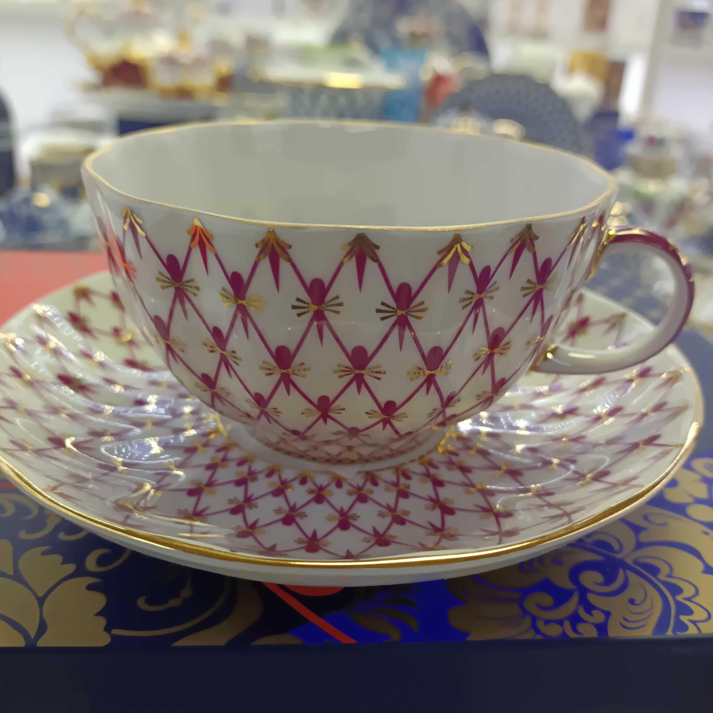 俄皇红色网文硬瓷