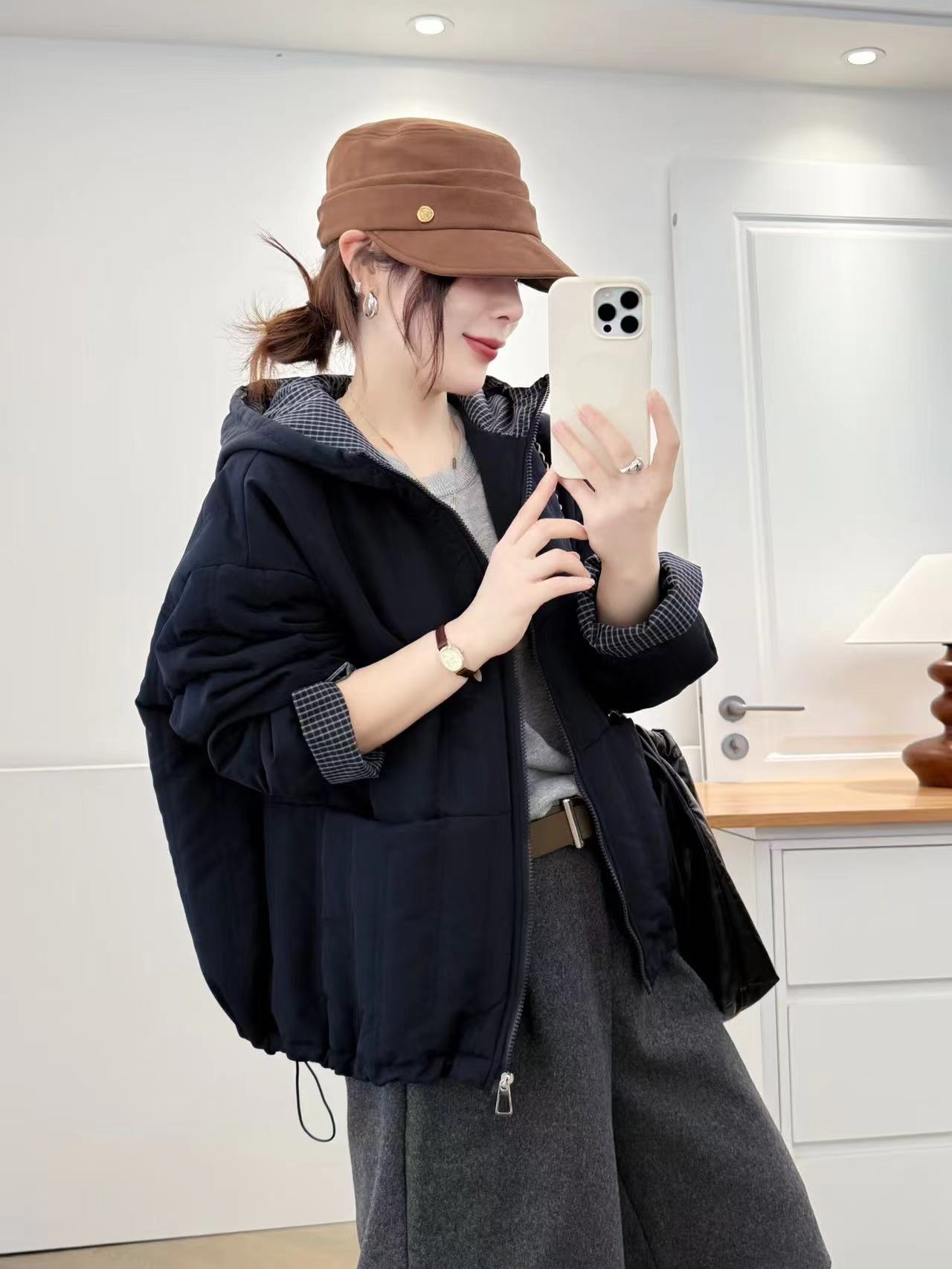 棉衣宽松连帽拼接保暖冬季女士外套