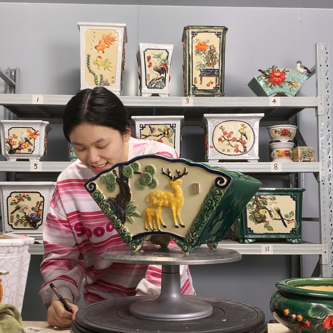 石湾盆的湾盆石湾盆