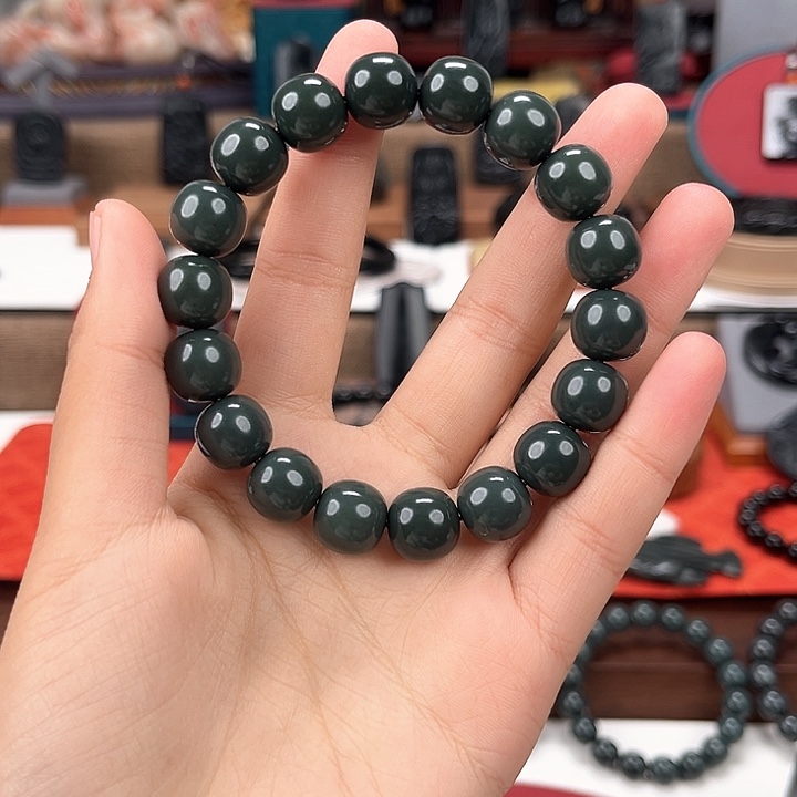 和田玉未镶嵌手串卡12精工老型珠深色沙枣青