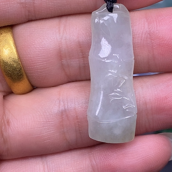 翡翠未镶嵌颈饰天然缅甸翡翠A货