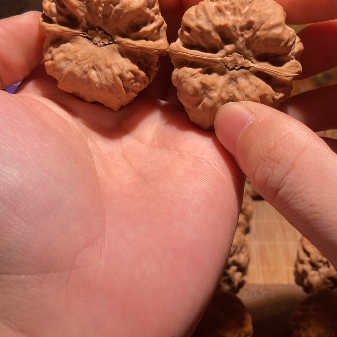 一***月文玩核桃吊坠蛤蟆头D23