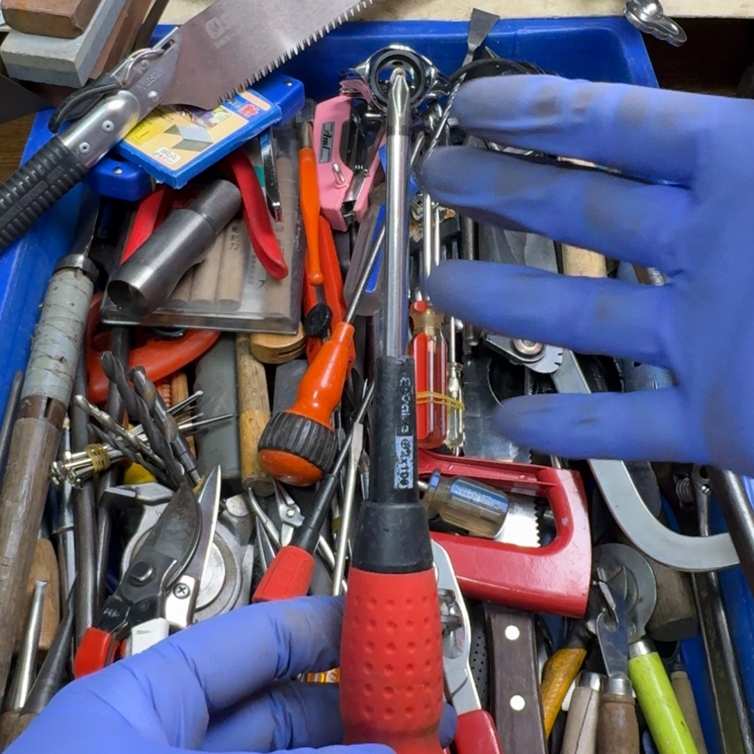 詹***斯五金工具制造工艺