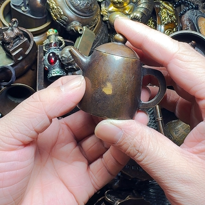 铜器摆件收收藏藏