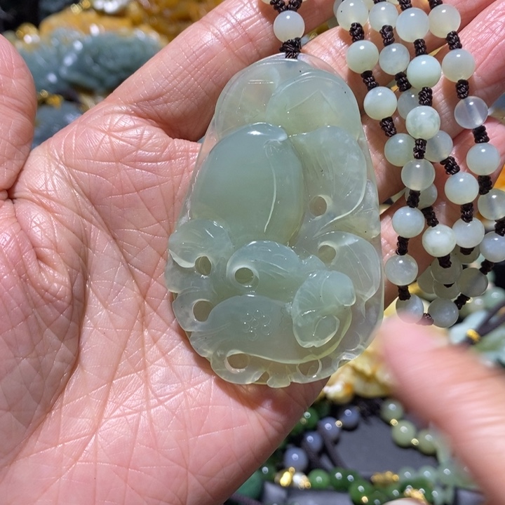 岫玉岫玉吊坠未镶嵌