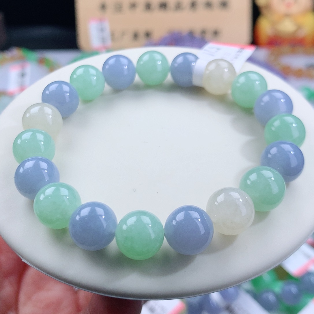 翡翠手链未镶嵌卡10