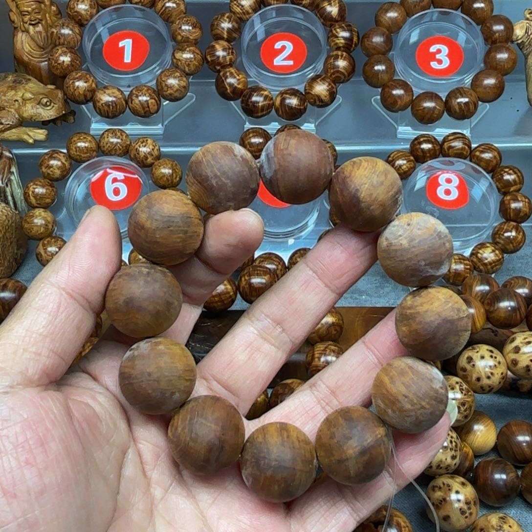 柏木（崖柏）?*淼太行崖柏陈化蚕丝纹满油香料2.0