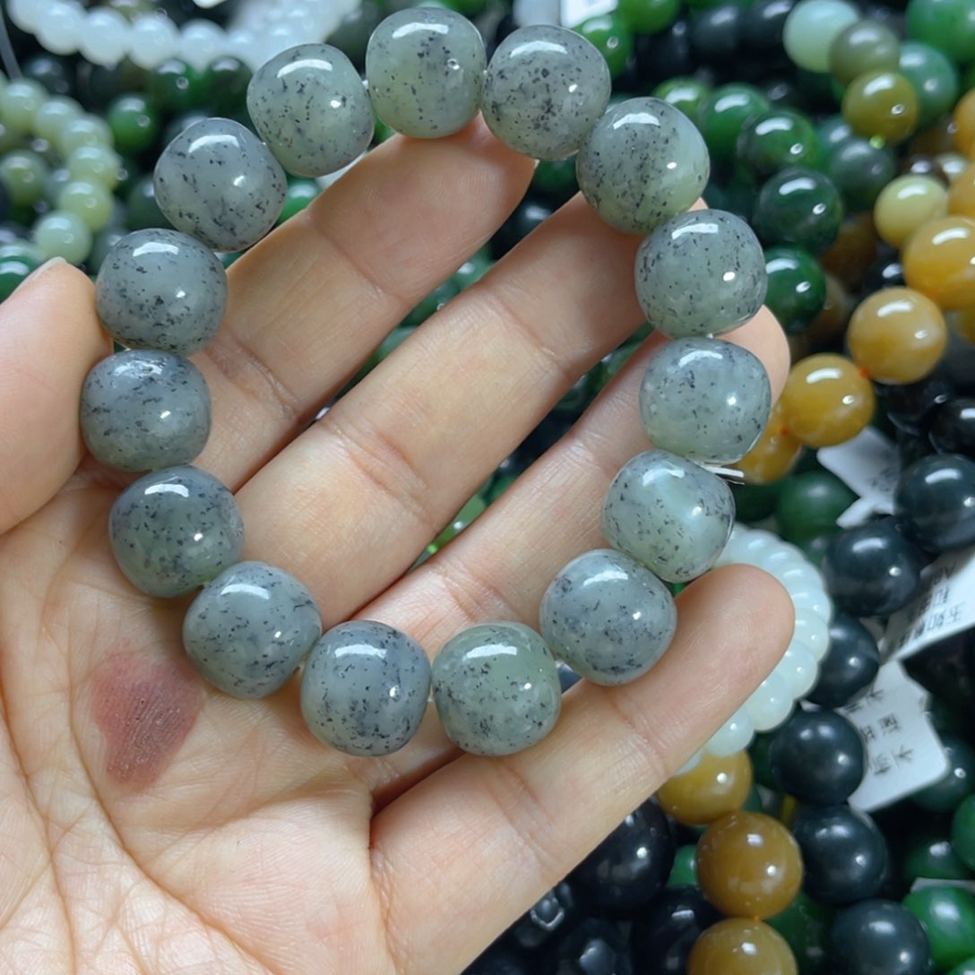 未镶嵌手链和田玉