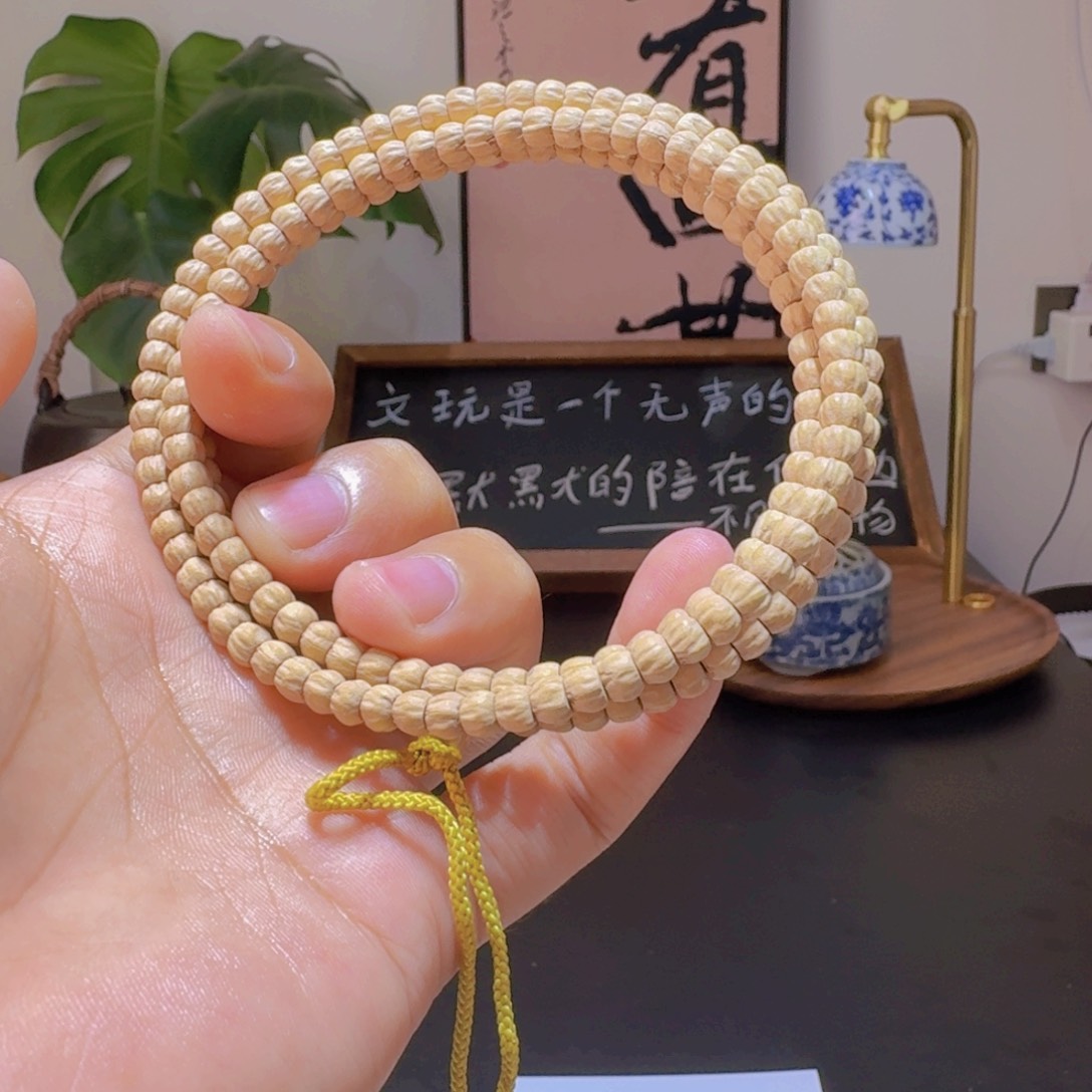 周***活柏香籽/百香籽吊坠