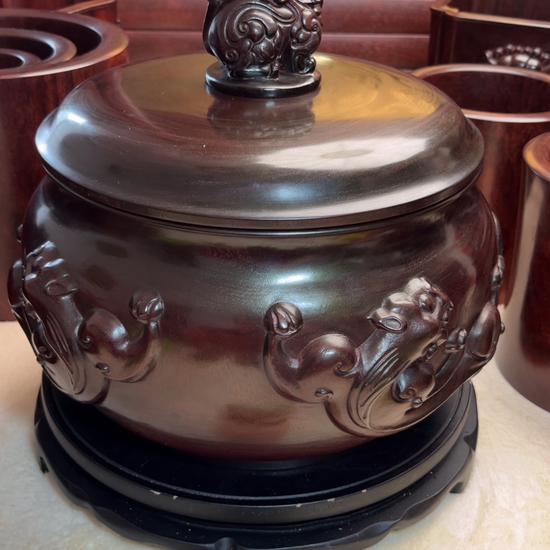 檀香木小叶紫檀大罐子