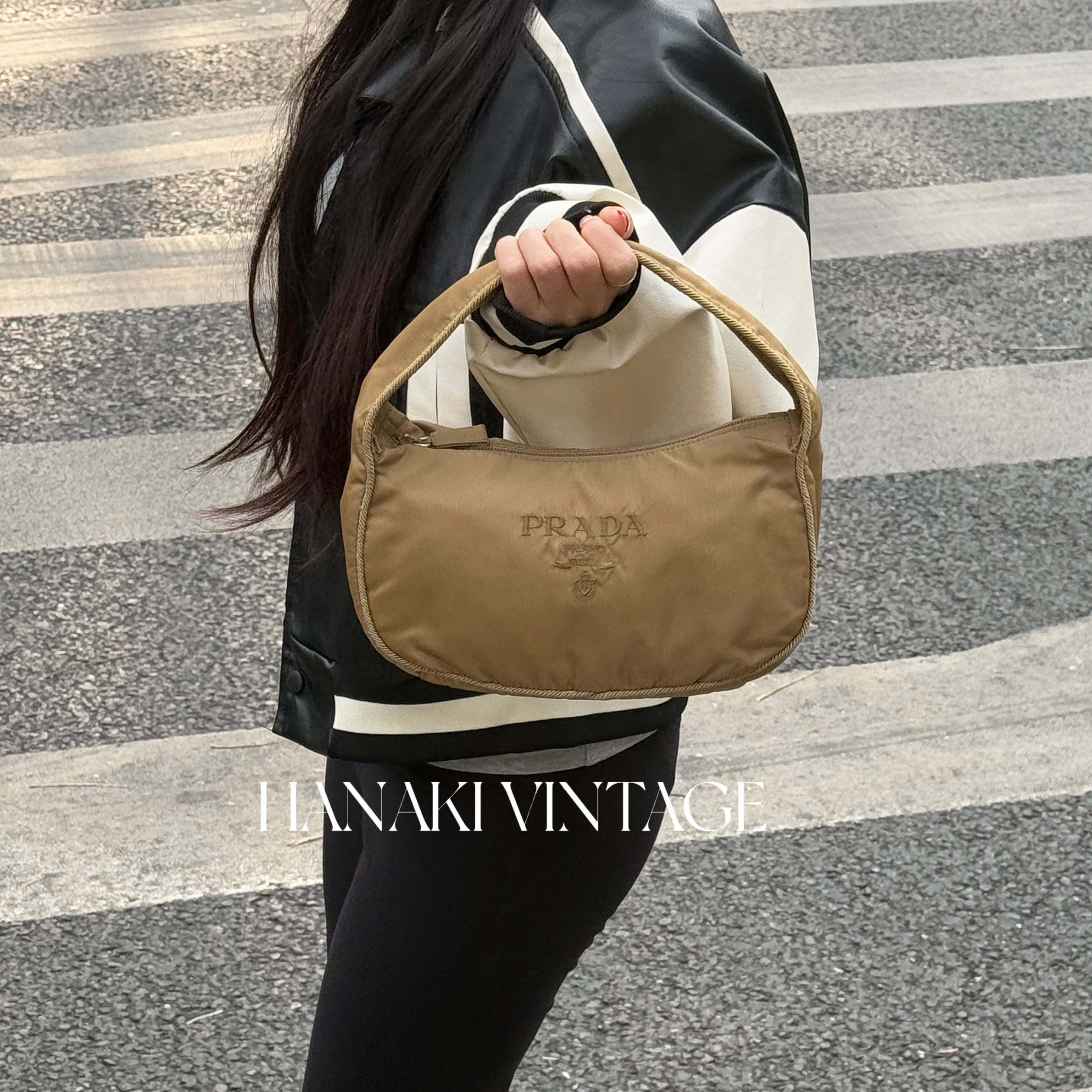 95新 Prada/普拉达 花绮中古/Prada卡其刺绣logo腋下hobo单肩包