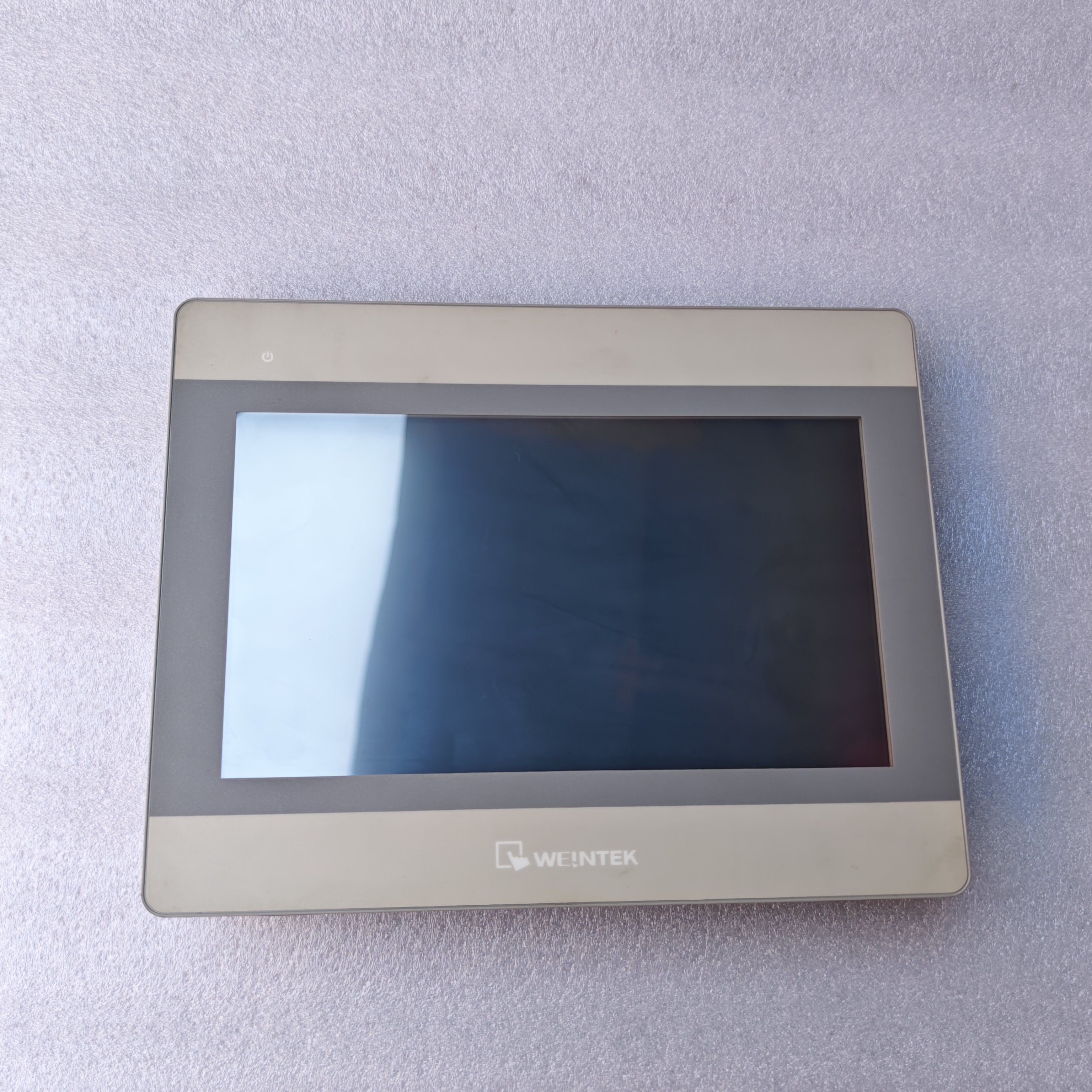 威纶通触摸屏，7寸10寸屏，型号MT8102iE，拆机件（未解密）