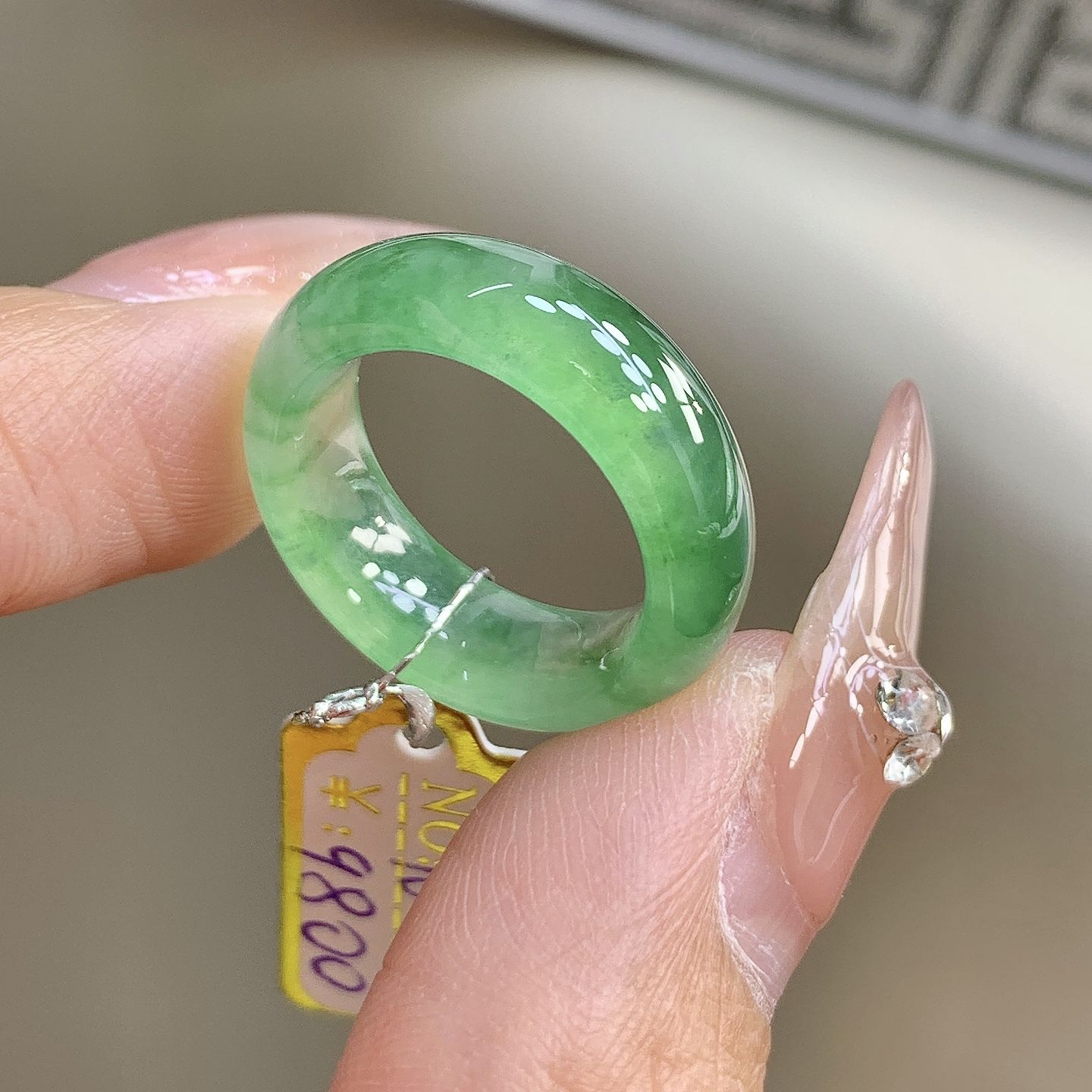 冰种满绿缅甸翡翠戒圈 10-11号中宽边 冰绿尺寸15.5-6.8-3.7mm