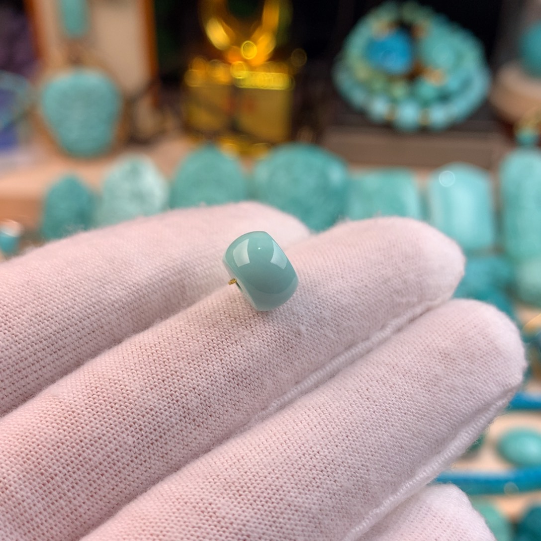 绿松石未镶嵌直切鼓珠卡9