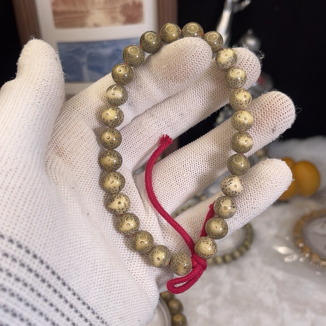 星月菩提手串878 号.  星月菩提.  一物一图.  